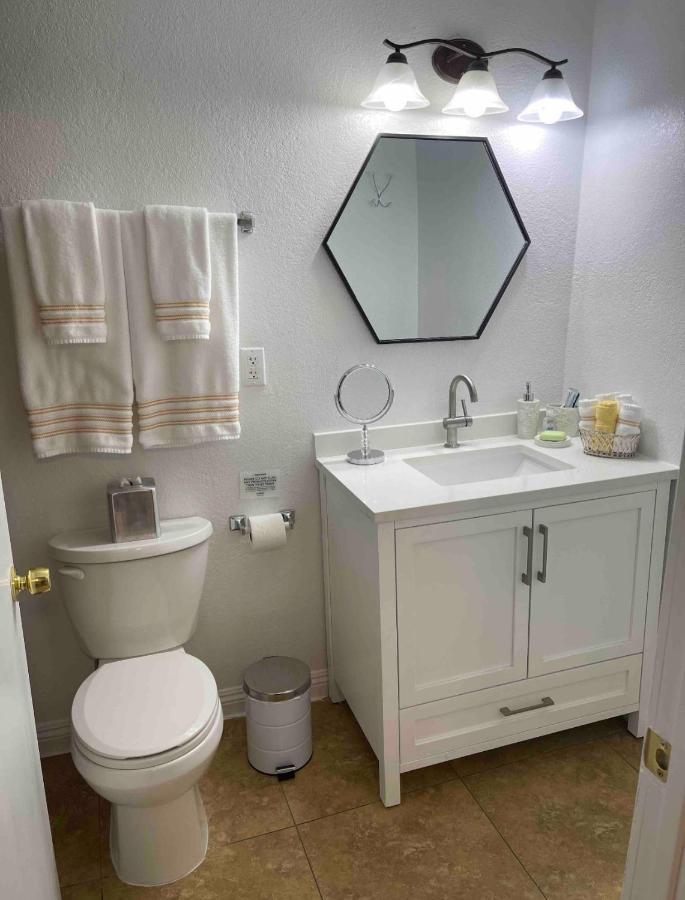 Cozy Studio…With Private Entrance Las Vegas Ngoại thất bức ảnh